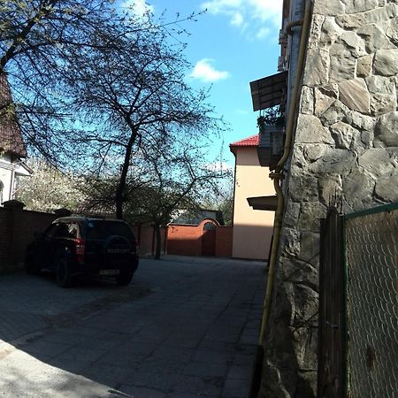 Apartment On Franka Львов Экстерьер фото
