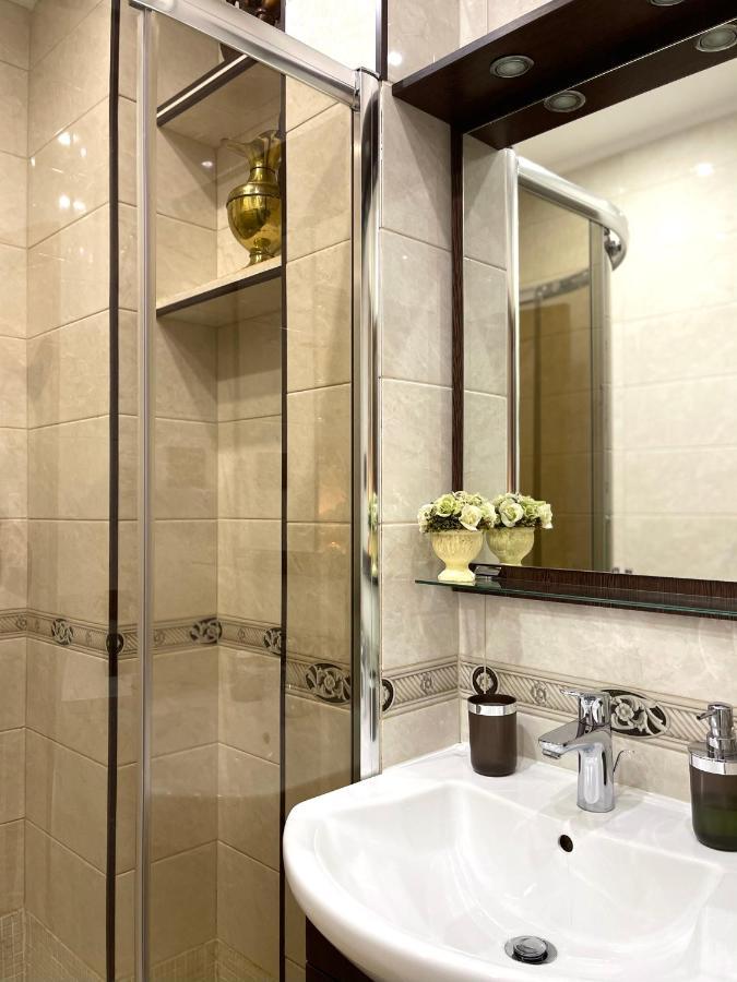 Apartment On Franka Львов Экстерьер фото